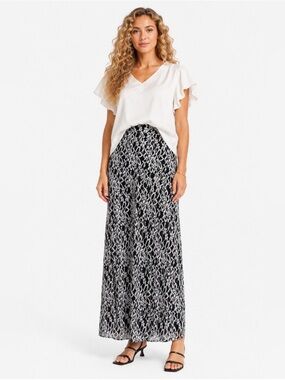 Black White Lace Overlay Maxi Skirt L Stretchy Lined Boho Romantic
